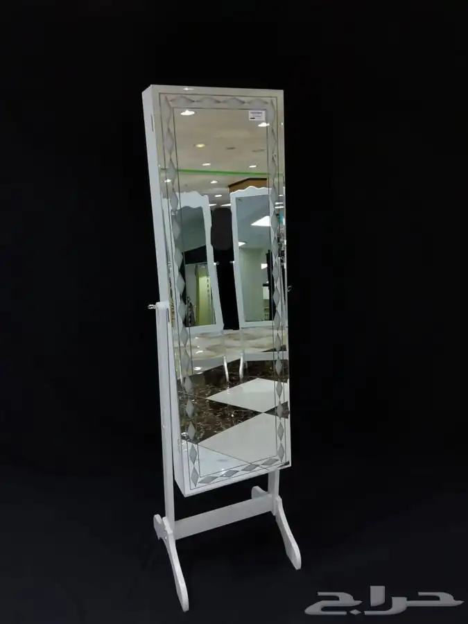 دولاب اكسسوارات 2