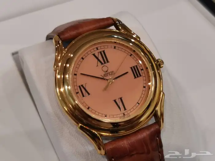 ساعة فينوس السويسرية سالمون 0