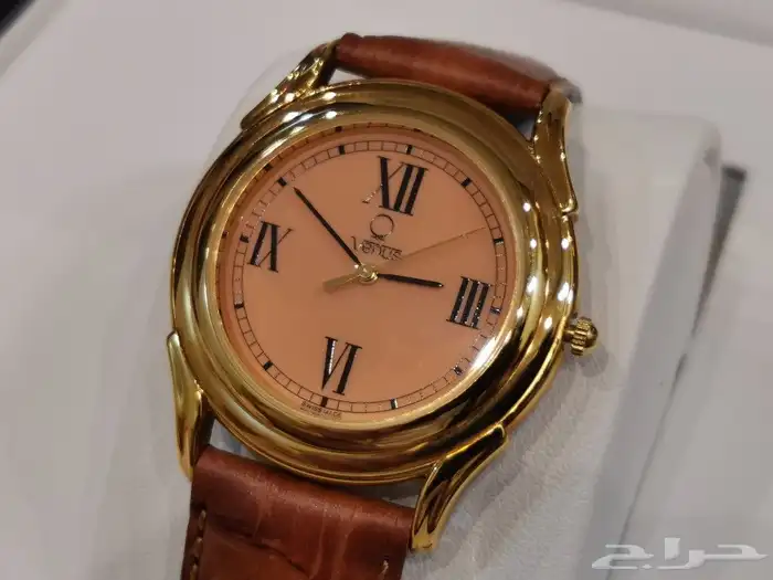 ساعة فينوس السويسرية سالمون 4