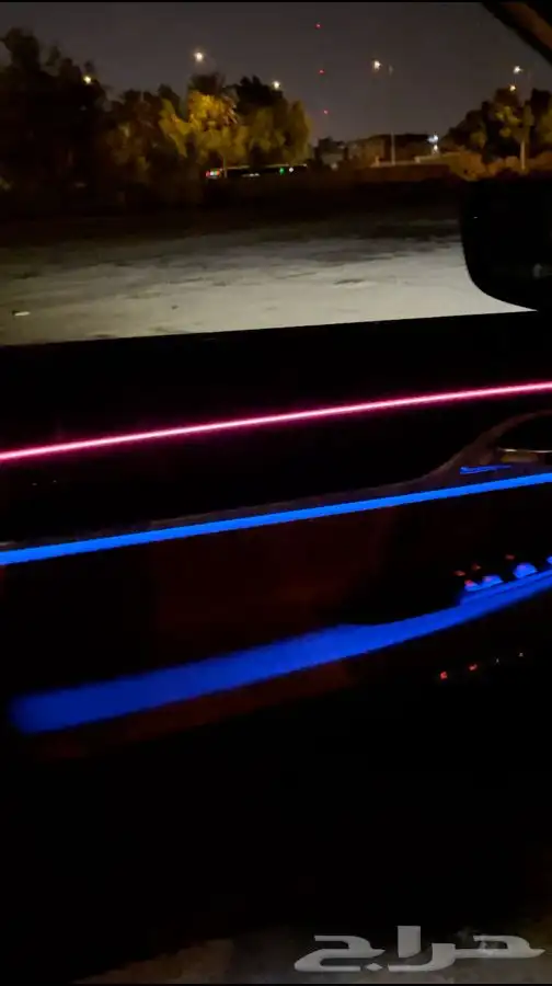تركيب ليد داخلي على سيارة BMW 730 8