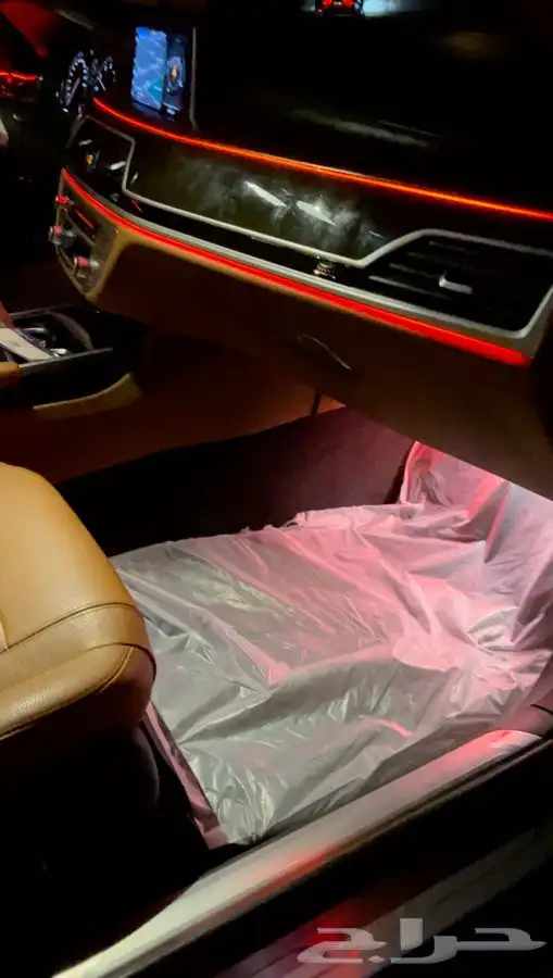 تركيب ليد داخلي على سيارة BMW 730 2