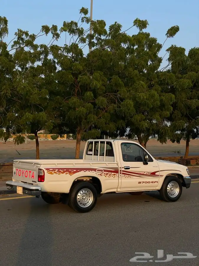 هايلوكس 2002 4
