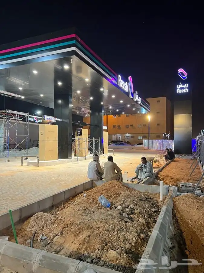 احرف بارزة مضيئ واجهات -خطاط 0