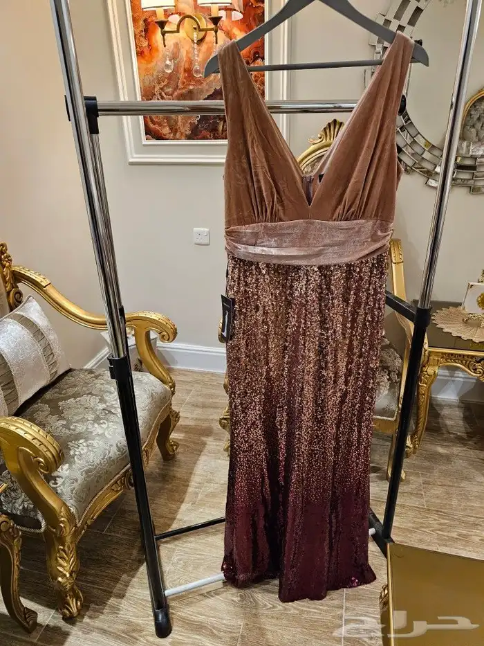 فساتين جديده للبيع القطعه 100 تصفيه 9