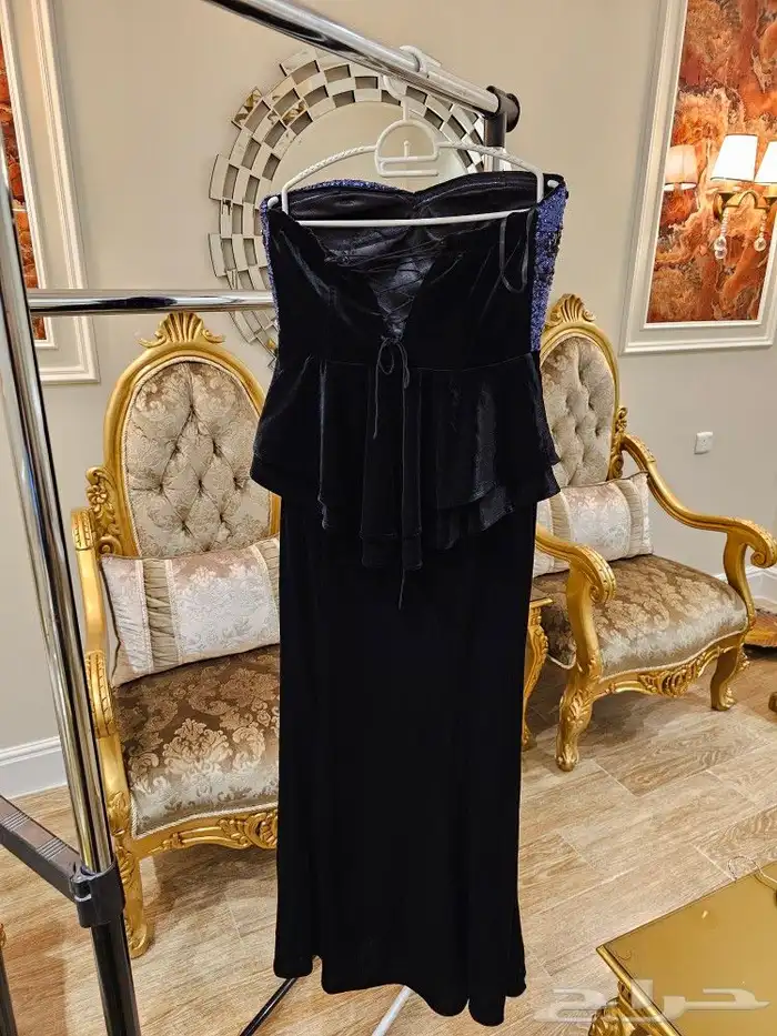 فساتين جديده للبيع القطعه 100 تصفيه 1