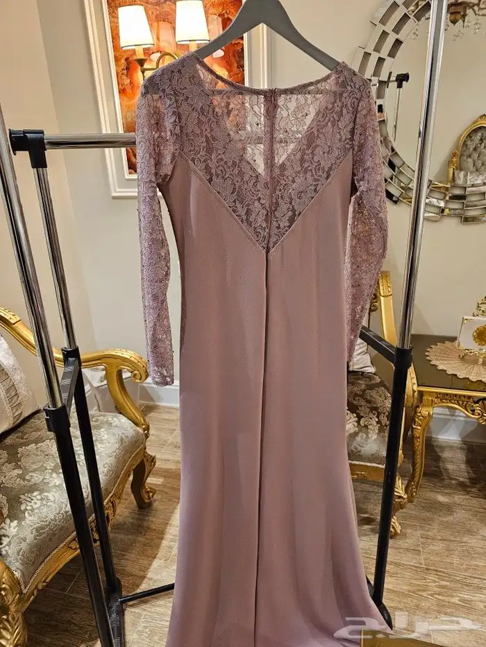 فساتين جديده للبيع القطعه 100 تصفيه 11