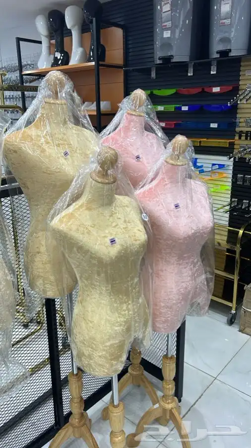 مجسمات تايلندي. منيكان تايلندي 1