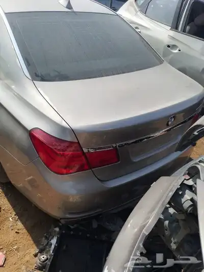 بي ام ومرسيدس 0