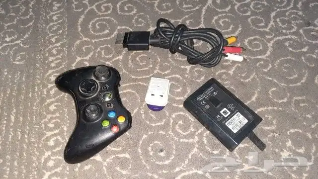 سلك ألوان و علبة هاردسك فاضية 1