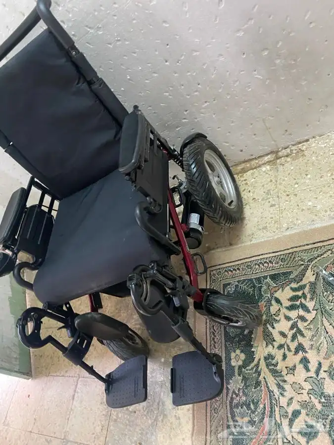 سرير طبي وكرسي كهربائي 7