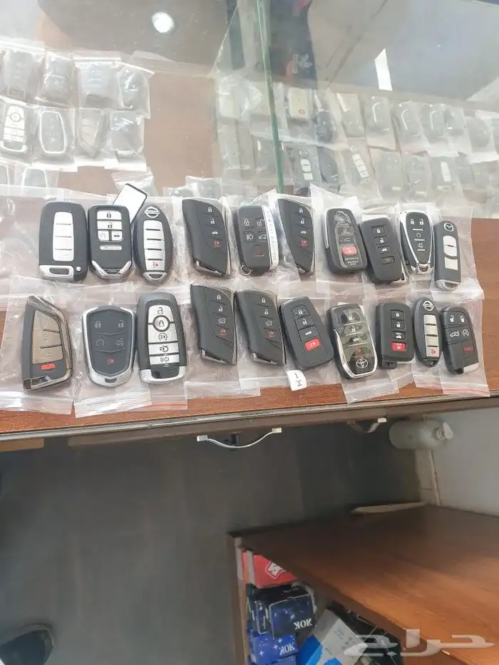 نسخ وبرمجه مفتاح وريموت السيارات 0