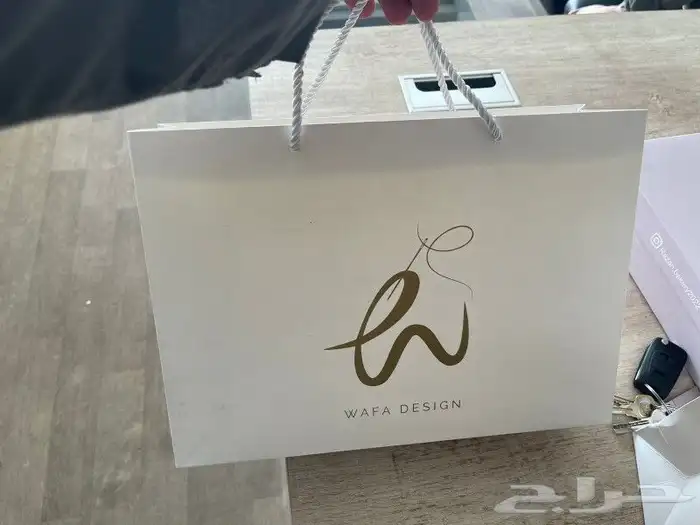 طباعه ليبل قماش تاق جلد لوقو عبايه ورق تغليف اكياس بوكسات 9