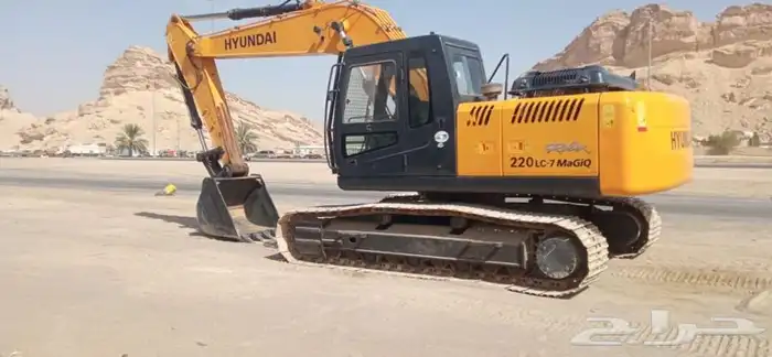 بوكلين هونداي مقاس 220-7 موديل 2017 للبيع 0