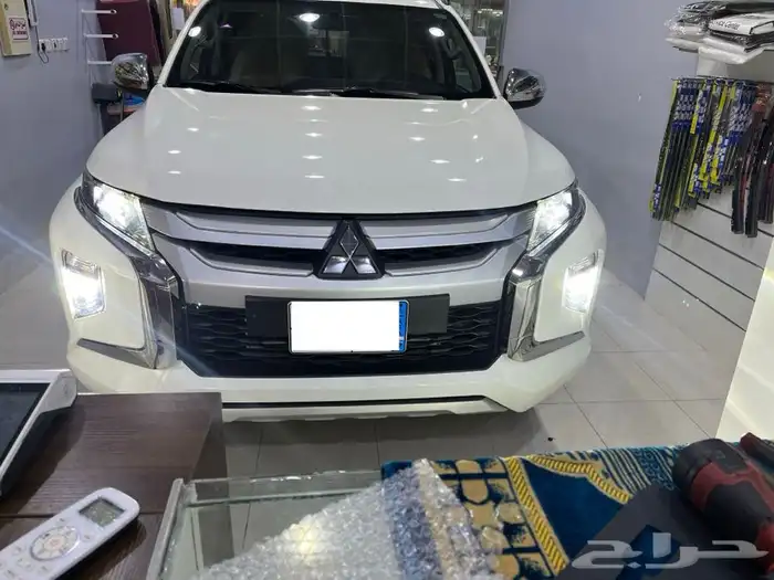 تركيب مثبت متسوبيشي L200 3
