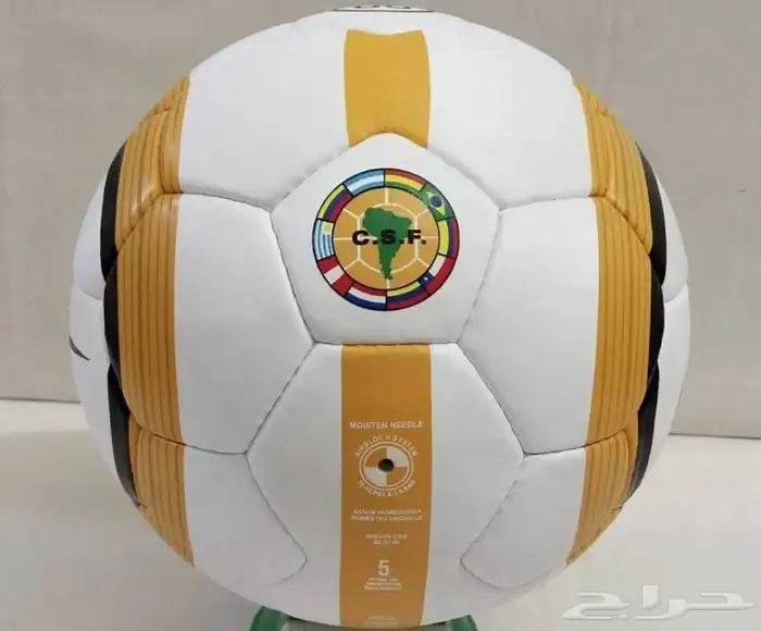 كرة قدم وجزم اديداس نايك NIKE 90 كلاسيك كاس العالم والدوري 9