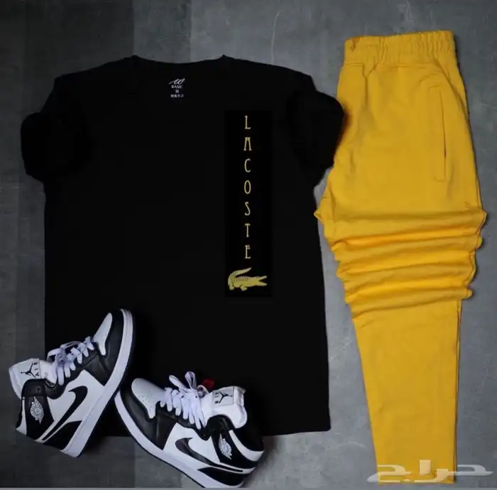 تيشيرتات وشورتات اطقم او منفصله حسب الطلب 0