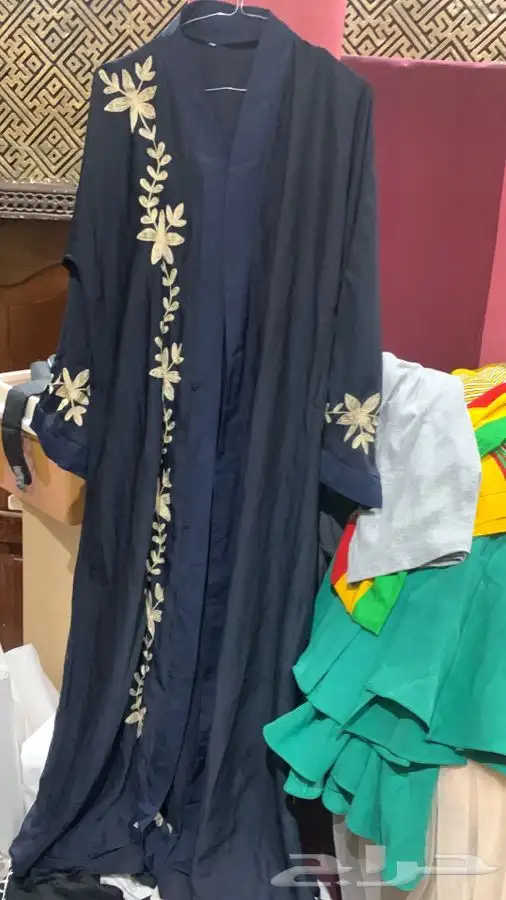 عبايات مستعملة درجة ممتازة جدا 19