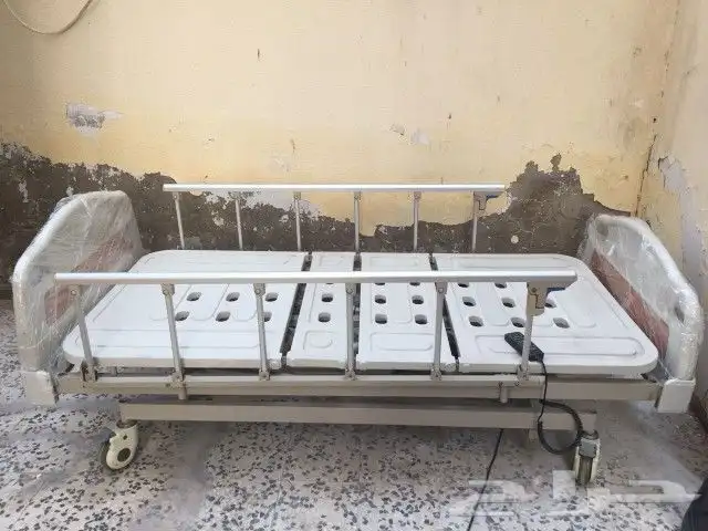 سرير طبي كهربائي 7
