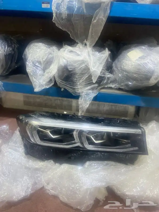 شمعات بي ام دابيلو 740 2021 0