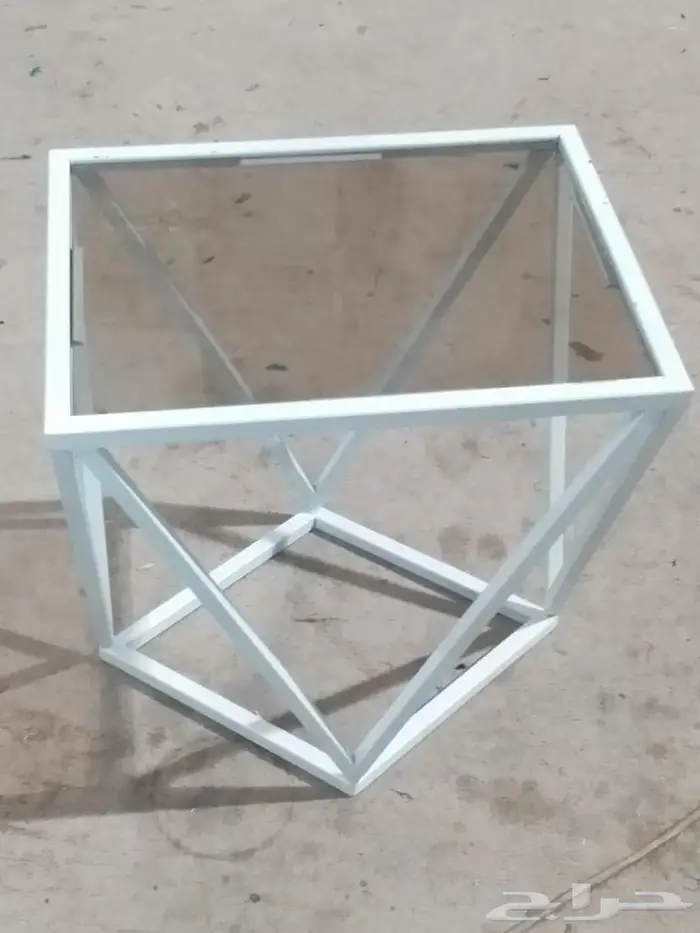 تاجير طاولات 8