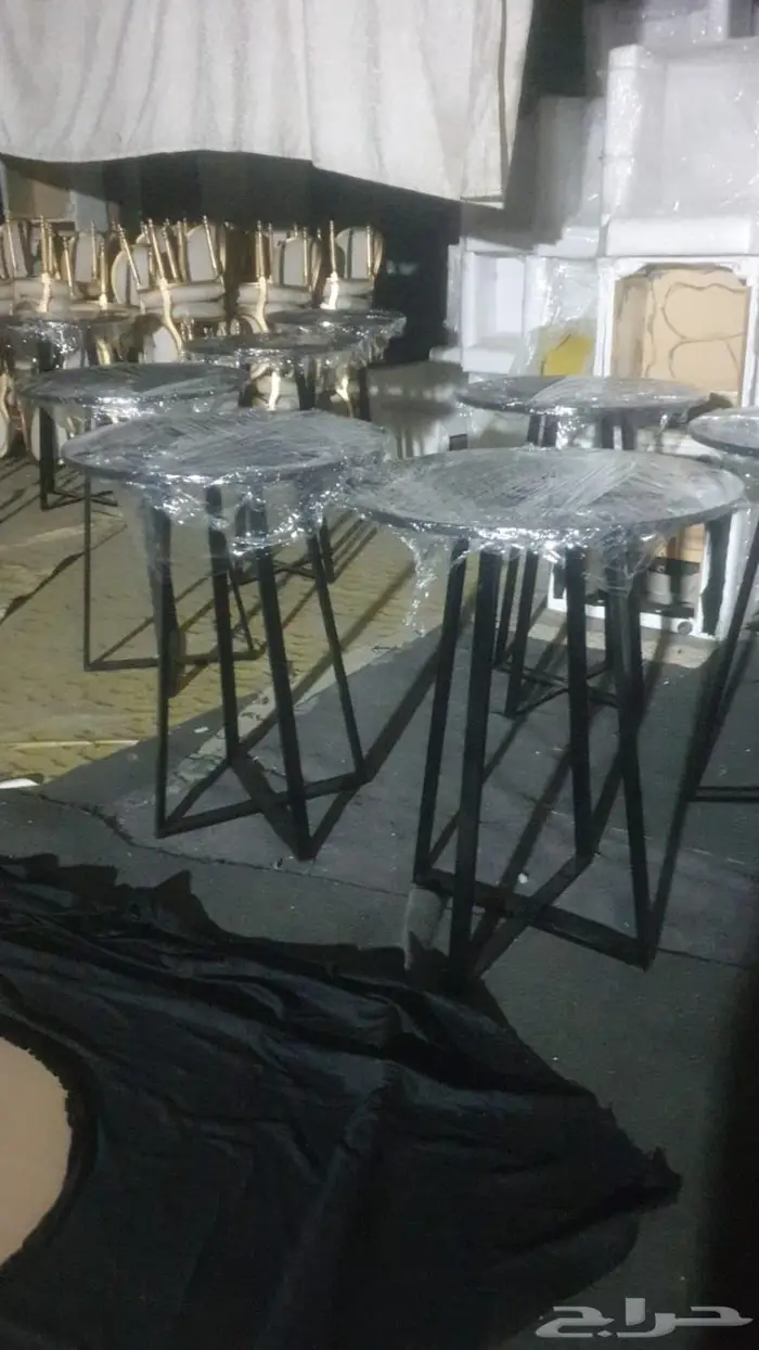 تاجير طاولات 4