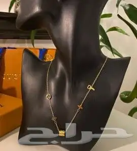 عقد كارتير مطلي ذهب عيار 21 بسعر 99 2