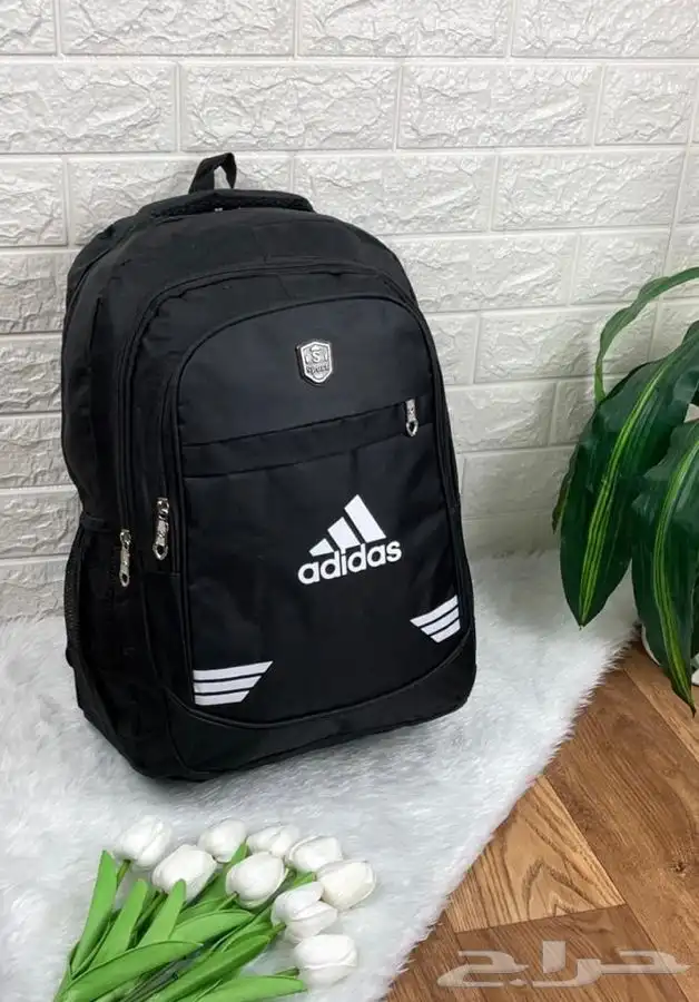 سكارفات 150 ريال وشنط درجه اولى 30