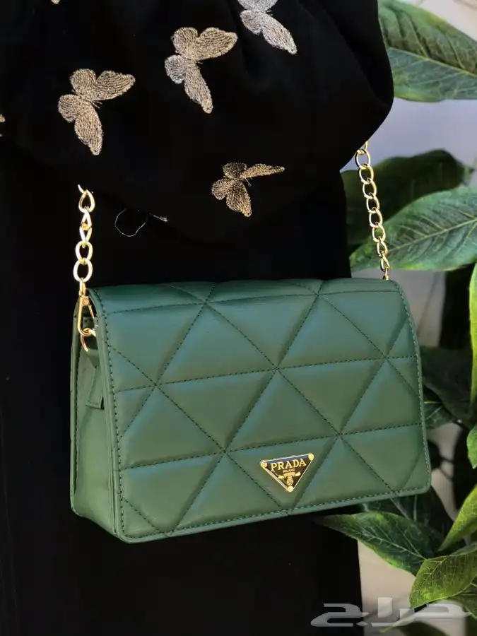 سكارفات 150 ريال وشنط درجه اولى 34