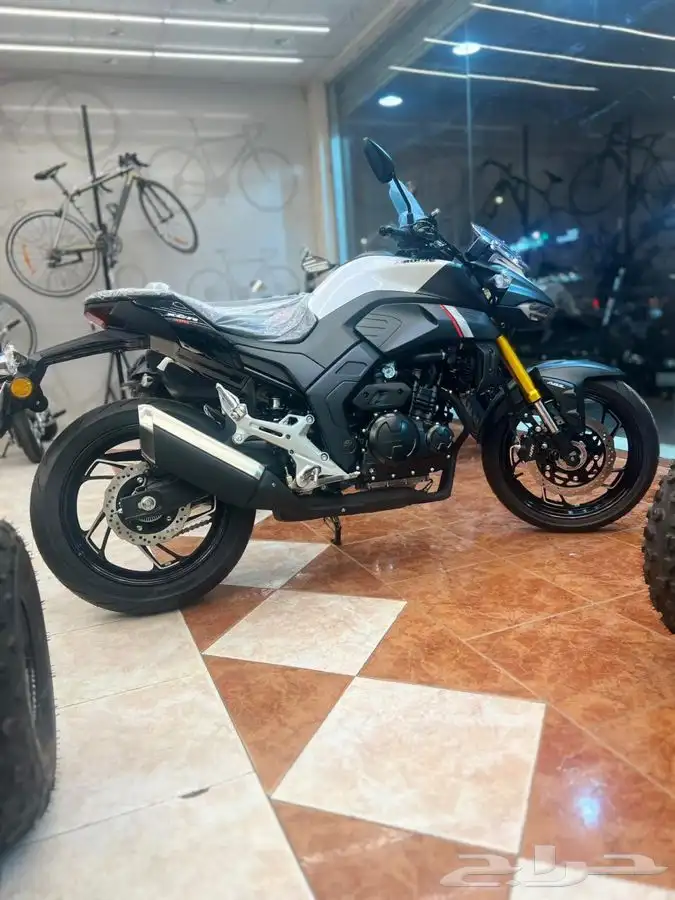 دراجة نارية هاوجي Xcr 300 8