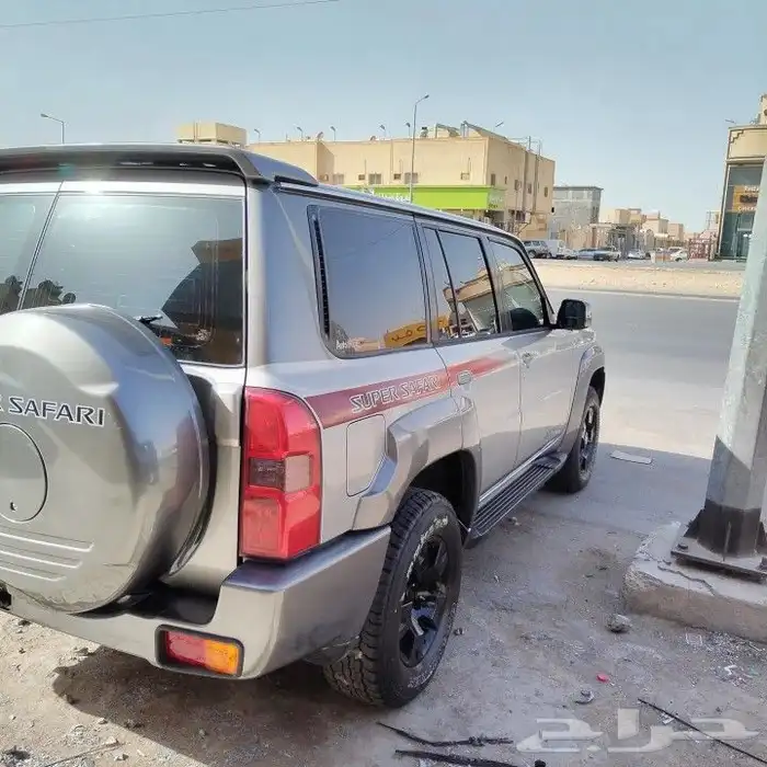 قطع باترول قطع نيسان سوبر سفاري صدام باترول غطاء اسبير جناح 1