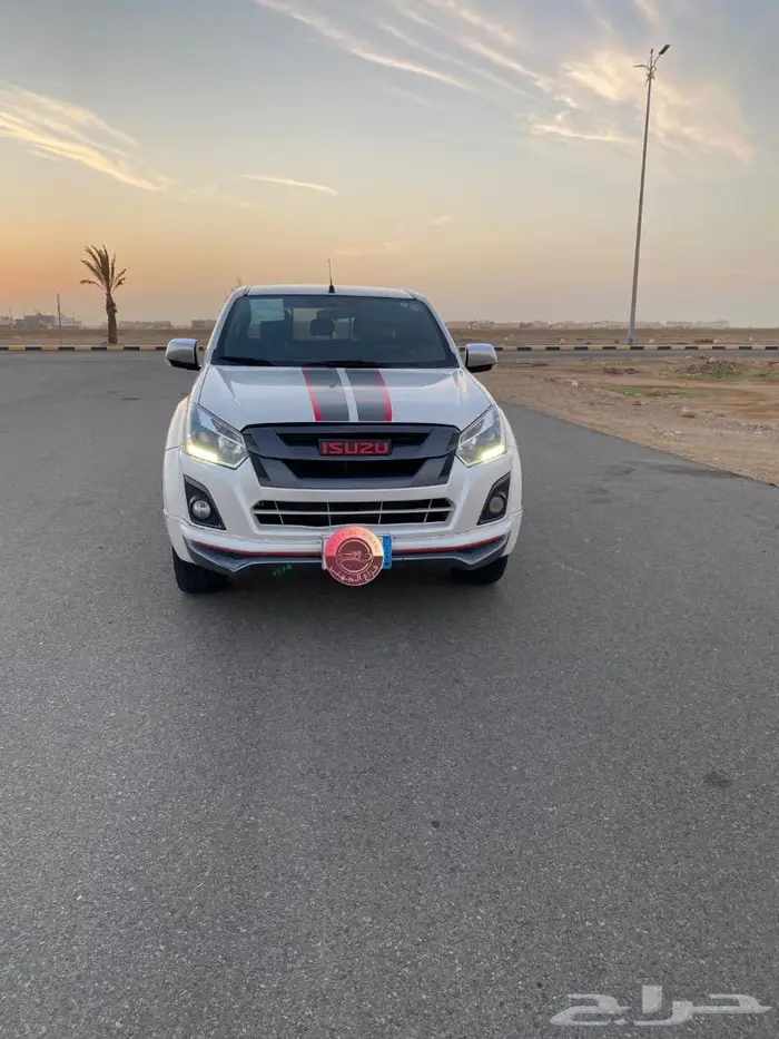 ايسوزو ديماكس 2018 GT دبل بدي وكاله(تم البيع) 2