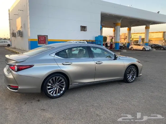 لكزس es300 H. تم البيع 2