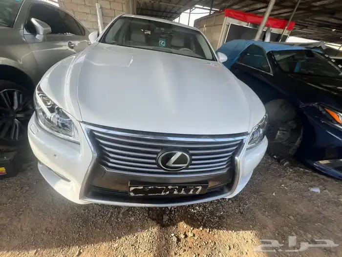 لكزس قطع غيار LS-460-2015 0
