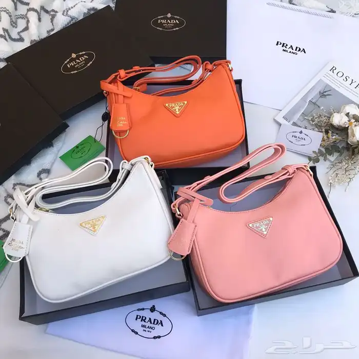 سكارفات 150 ريال وشنط درجه اولى 97