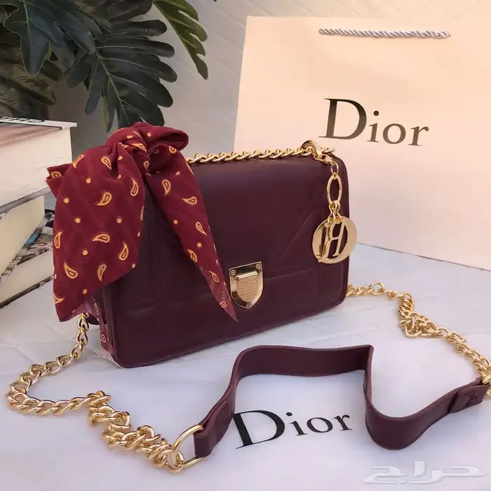 سكارفات 150 ريال وشنط درجه اولى 57