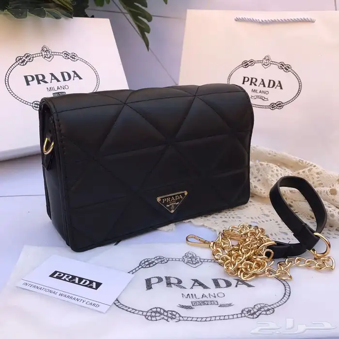 سكارفات 150 ريال وشنط درجه اولى 36