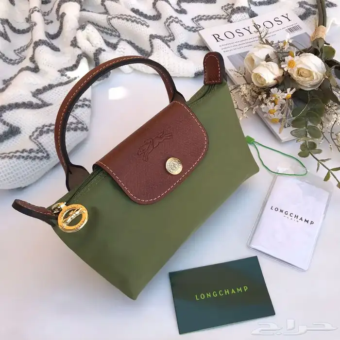 سكارفات 150 ريال وشنط درجه اولى 91