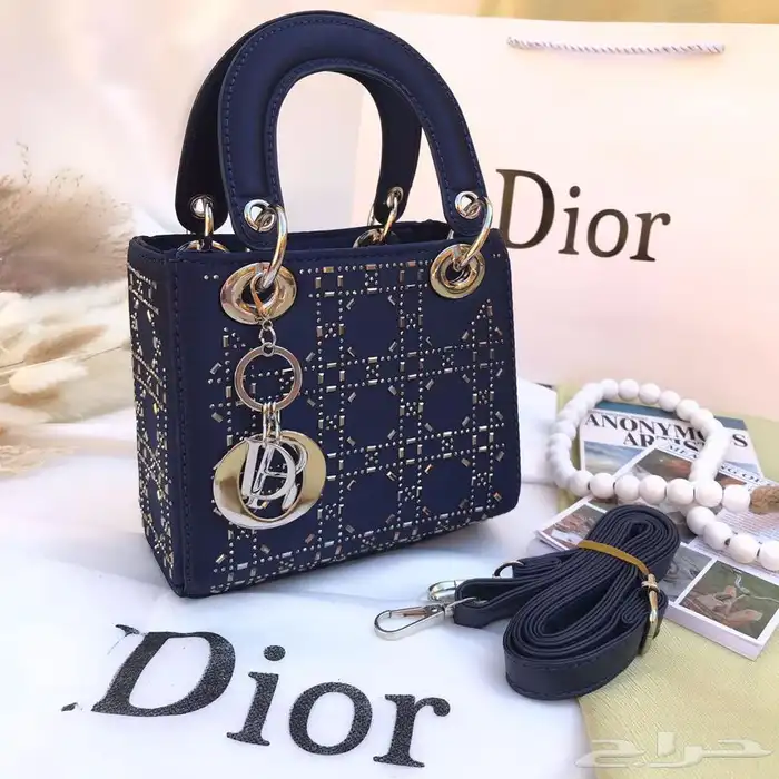 سكارفات 150 ريال وشنط درجه اولى 5