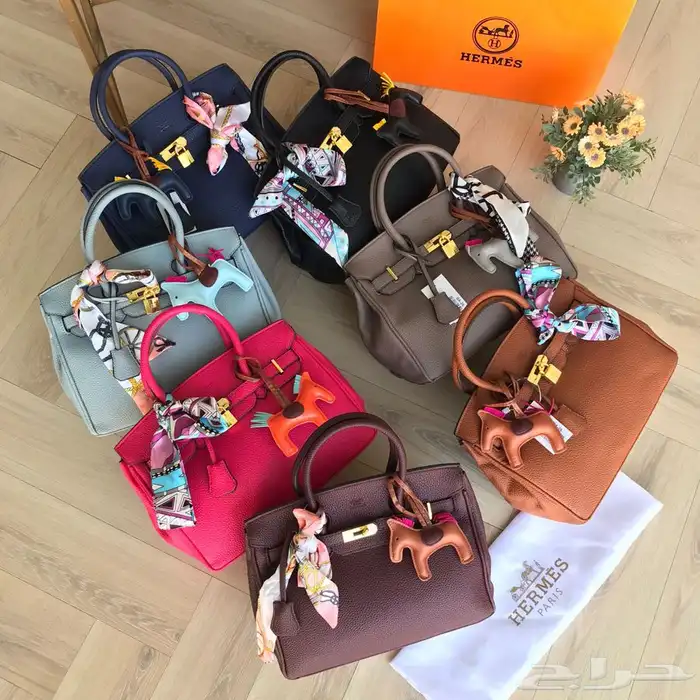 سكارفات 150 ريال وشنط درجه اولى 14