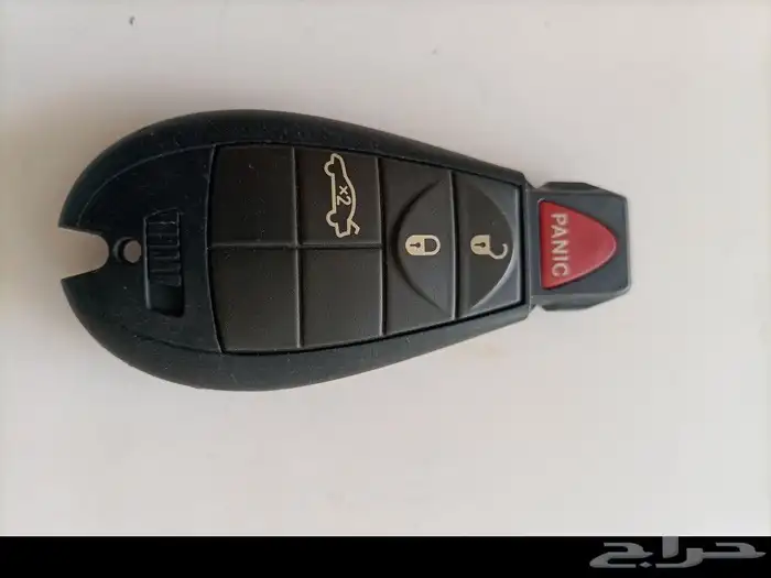 فني مفاتيح متنقل داخل وخارج الرياض فتح باب سيارة نغطي الرياض 4