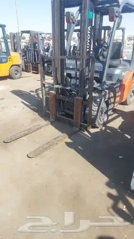 رافعة شوكية للايجار فوركلفت للايجار اليومي والشهري 7