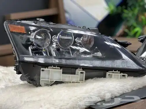 شمعات لكزس جي اس موديل 2012 الين 2015 اصلي وكاله 7