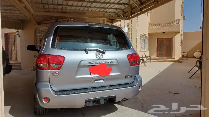 سكويا تويوتا 2011 نص فل 5