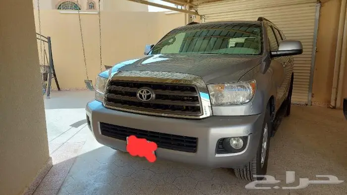 سكويا تويوتا 2011 نص فل 12