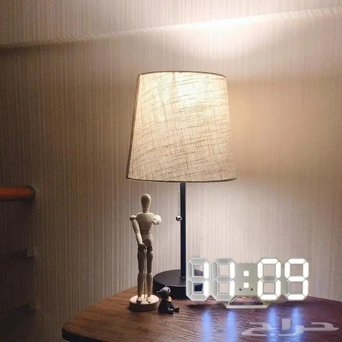 للبيع ساعه رقميه 7