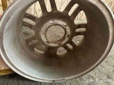جنط عدد 1 اصلي همر H3 1