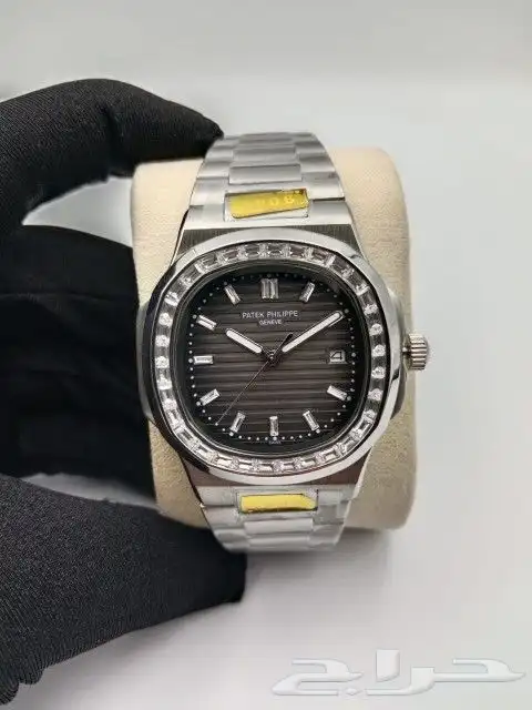 مجموعة من ساعات باتك فلب سانتوس 21