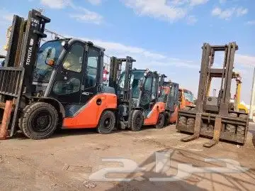 تاجير رفعات شوكيه كرنات سطحات ترلات 2
