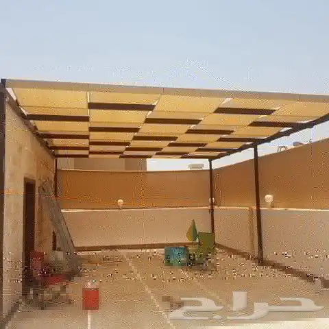 اصلاح وصيانة وتركيب المظلات والسواتر وبيوت الشعر 4