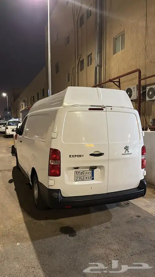 ايجار دينات بدون سايق 17